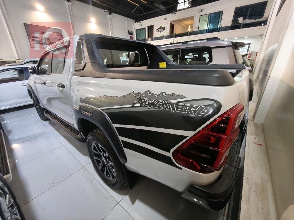 تويوتا هايلوكس